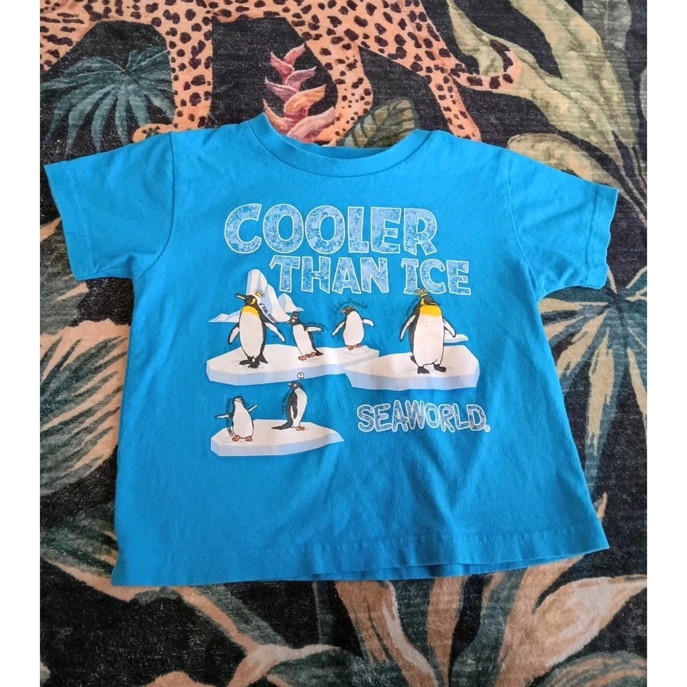 Vintage SeaWorld Tshirt Boys 3T/4T Penguins Blue